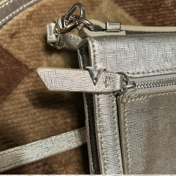 Vince Camuto Shimmering Silver Crossbody Wallet - Picture 10 of 16